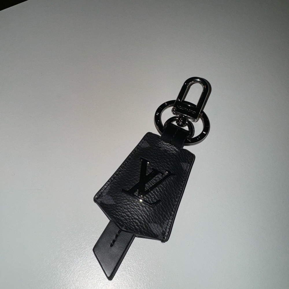 Louis Vuitton keychain (blue) - Picture 4 of 8